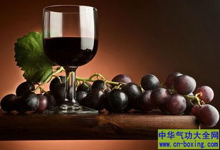 晚上偶尔喝点红酒对肾脏好
